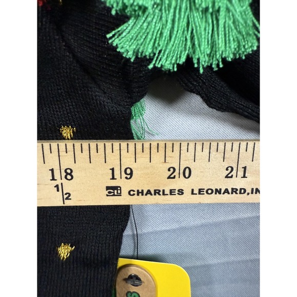 Tipsy Elves Sweater Mens Medium Merry Christmas Funny Holiday Tassels Pullover - Picture 6 of 8